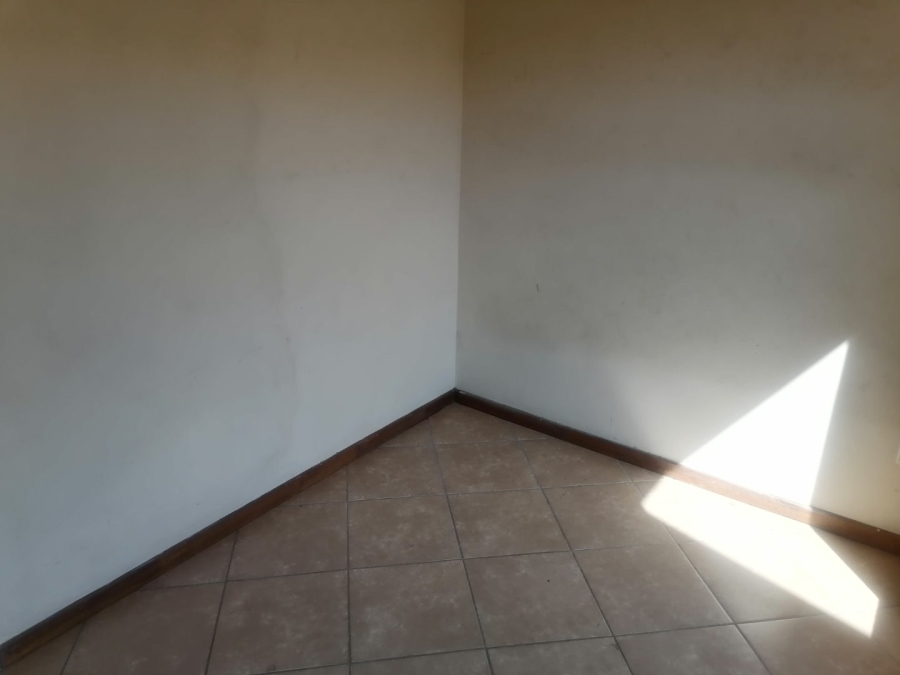 To Let 3 Bedroom Property for Rent in Pinehaven Free State